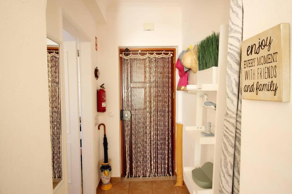 Bright And Central Apartment - Luz Exterior foto